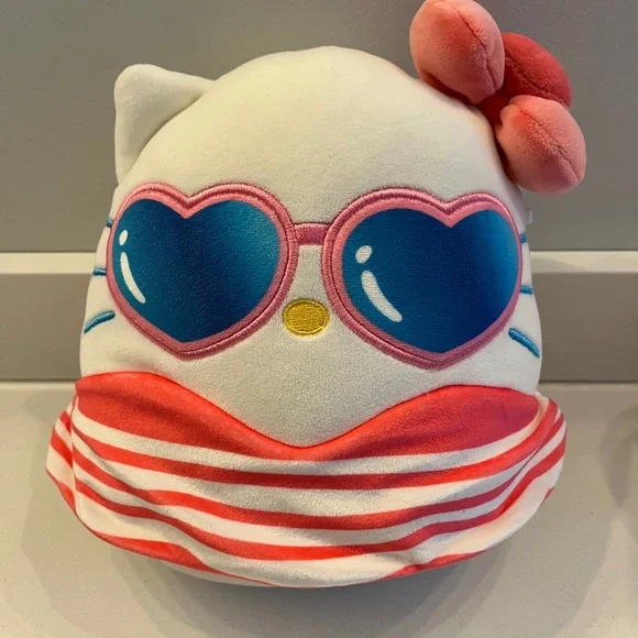 Hello Kitty Plush with Sunglasses Squishmallow - Picture 7 of 7